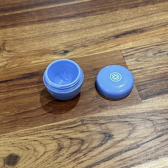 Tatcha Empty Refillable + Mini Serum Jars + Holiday gift box and Furoshiki Wrap - Picture 12 of 16